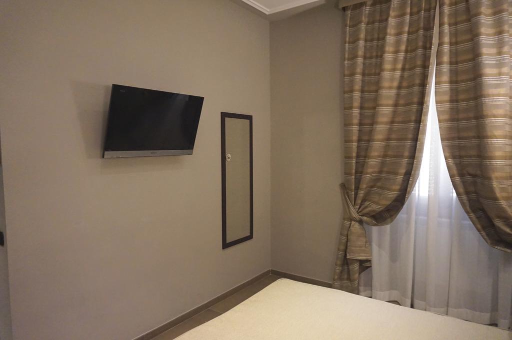 Hotel Taormina Roma Esterno foto