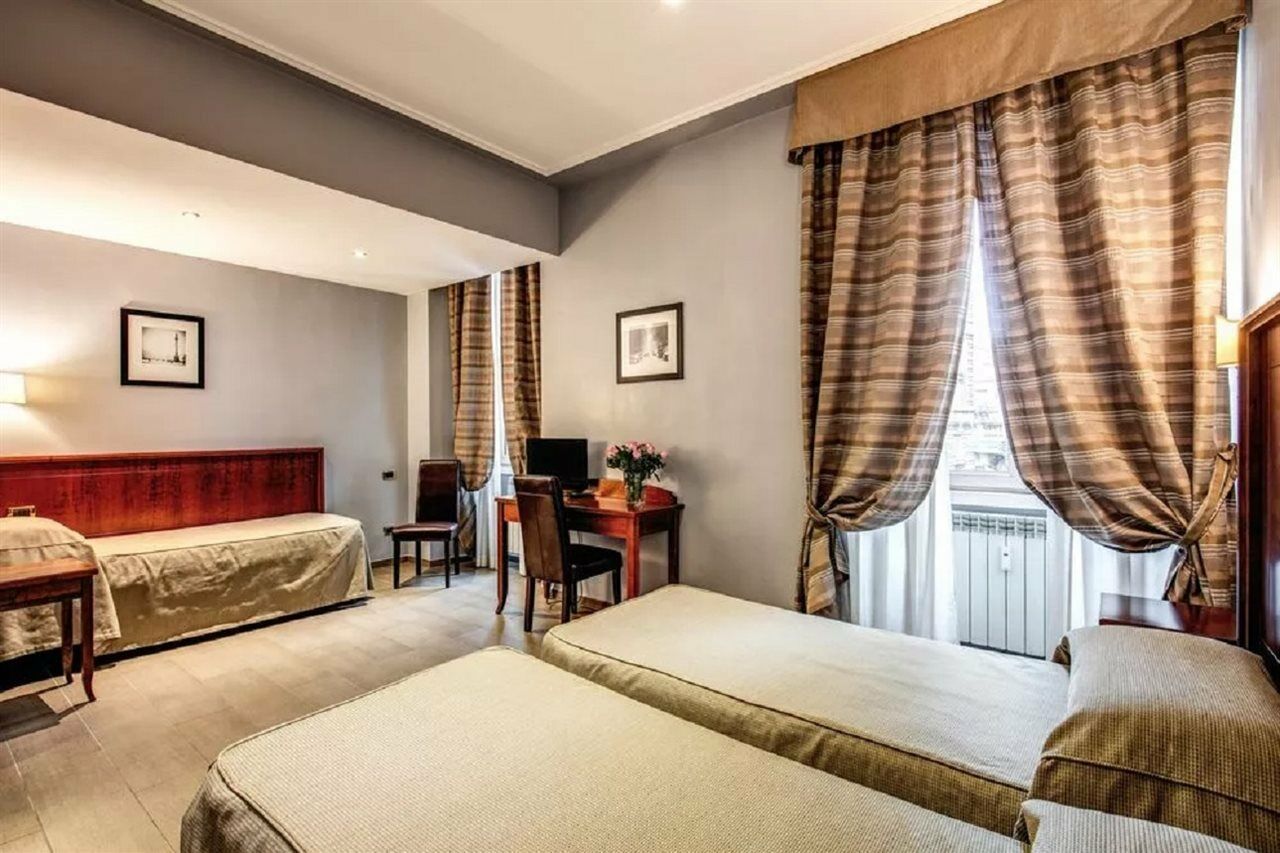 Hotel Taormina Roma Esterno foto